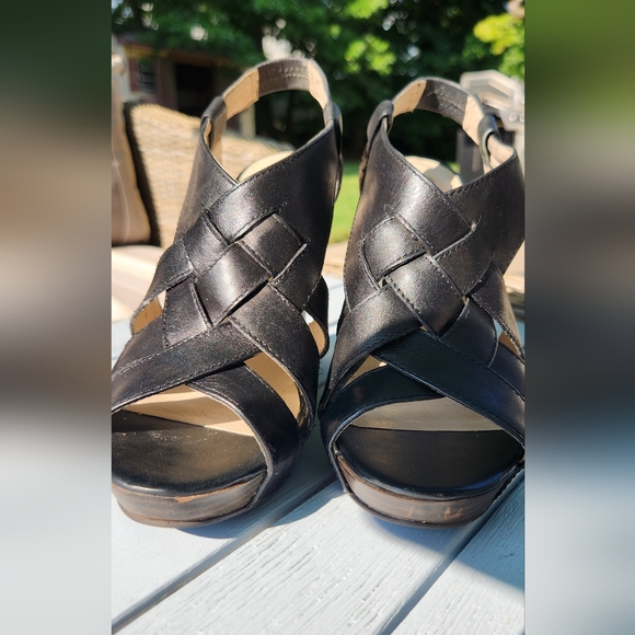 MRKT. black wedge sandals in size 7.5 - Picture 11 of 13